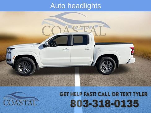 Used 2025 Nissan Frontier SV w/ SV Convenience Package image 12