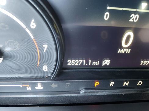 Used 2021 Lincoln Corsair AWD image 38