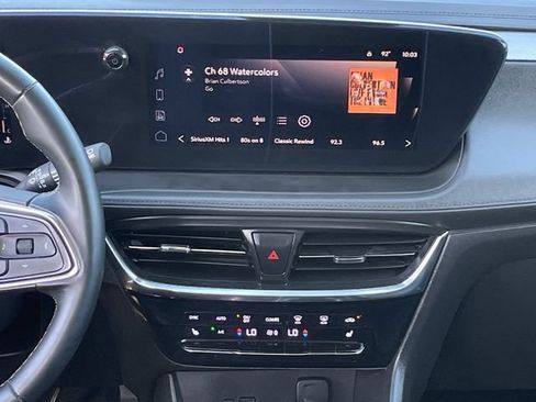 Used 2024 Buick Encore GX Avenir w/ Avenir Convenience Package FWD image 17