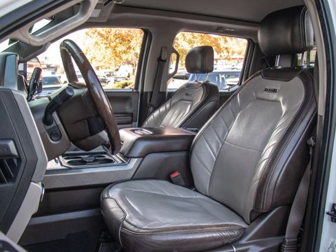 Used 2019 Ford F350 Limited image 10