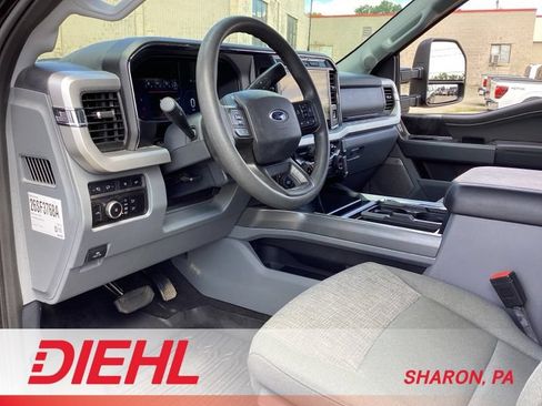 Used 2024 Ford F350 XLT w/ Black Appearance Package AWD/4WD image 9