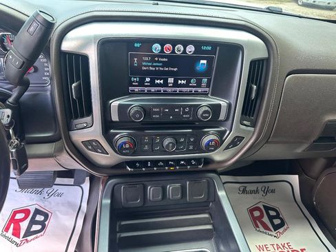 Used 2017 GMC Sierra 1500 SLT AWD/4WD image 14