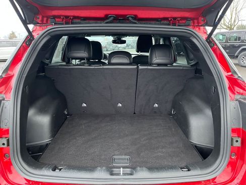 Used 2025 Jeep Compass Trailhawk image 31