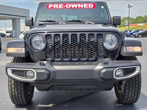 Used 2022 Jeep Gladiator Sport AWD/4WD image 8