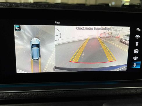 Used 2021 Mercedes-Benz GLE 350 image 41