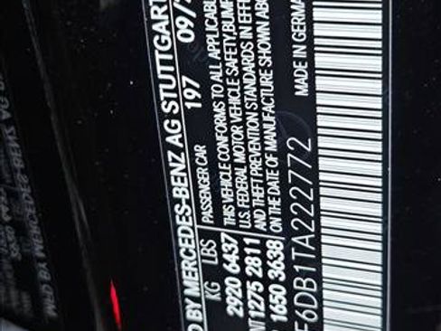 New 2026 Mercedes-Benz E 53 AMG e 4MATIC Sedan image 18