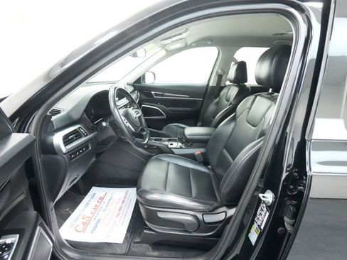 Used 2020 Kia Telluride LX image 14