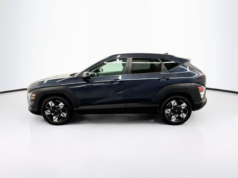 Used 2025 Hyundai Kona SEL FWD image 4