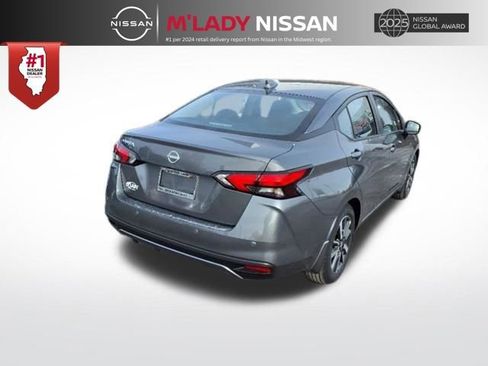New 2025 Nissan Versa SV image 7