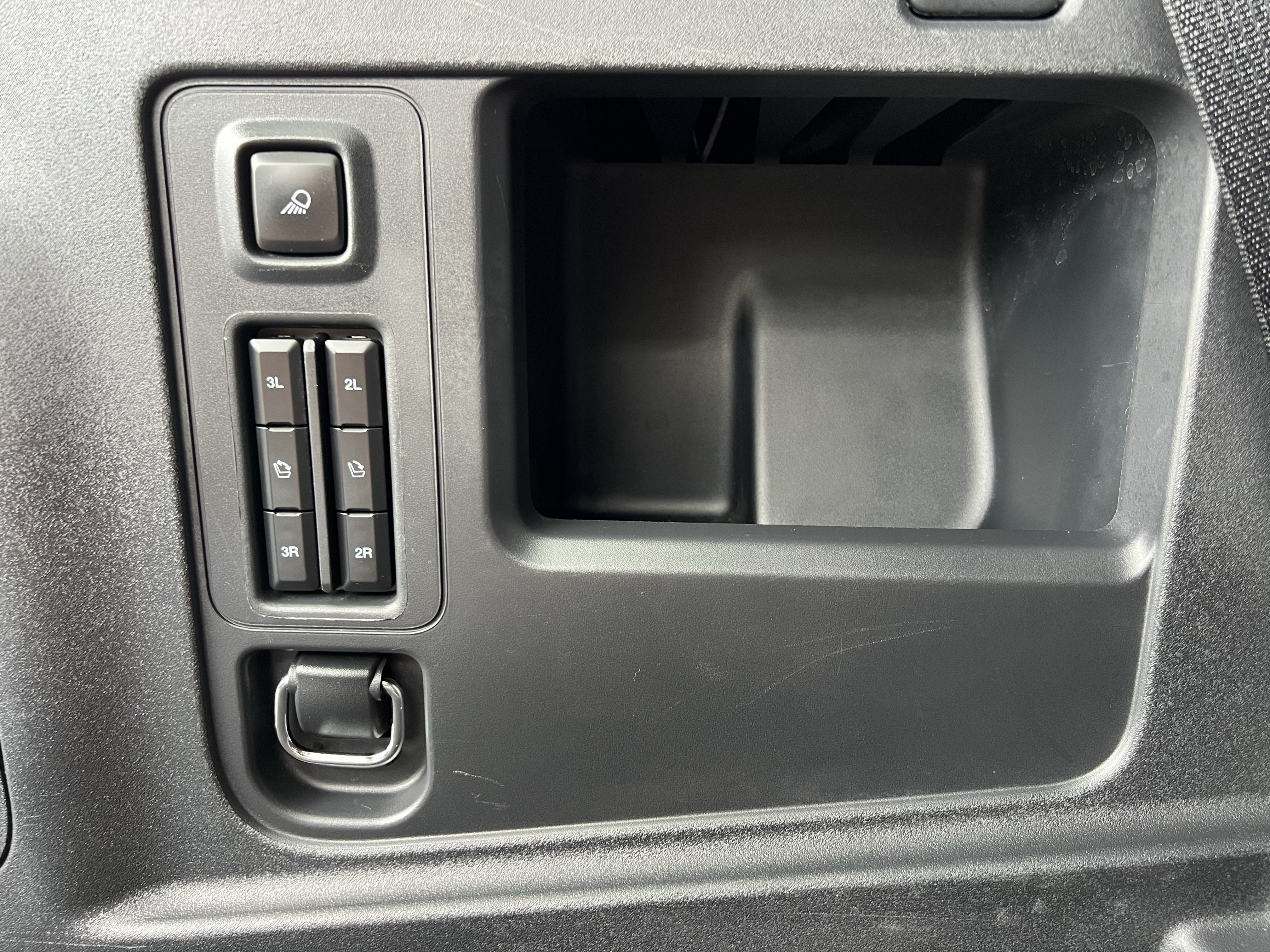 Used 2025 Ford Expedition Platinum w/ Driver's Package AWD/4WD image 65