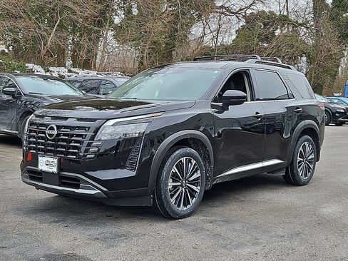 New 2026 Nissan Pathfinder Platinum w/ Cargo Package AWD/4WD image 4
