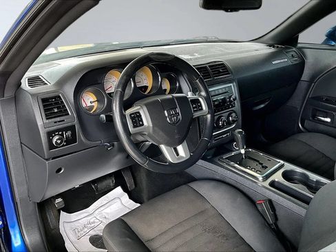Used 2012 Dodge Challenger R/T RWD image 14