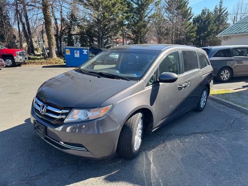 Used 2015 Honda Odyssey EX image 3
