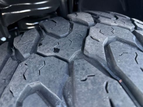 Used 2023 Jeep Wrangler Sport image 30