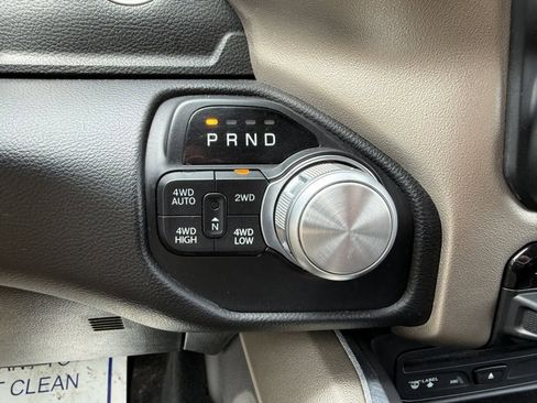 Used 2019 RAM 1500 Laramie AWD/4WD image 28