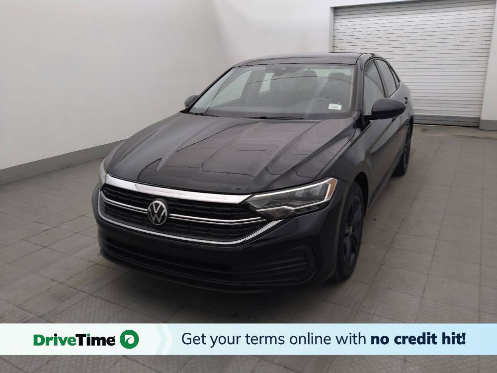 Used 2024 Volkswagen Jetta SE w/ Panoramic Sunroof Package FWD image 1