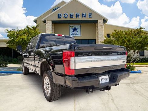 Used 2019 Ford F250 Limited AWD/4WD image 3