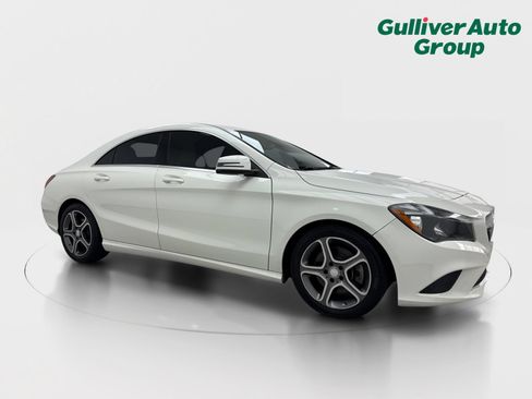 Used 2014 Mercedes-Benz CLA 250 image 12