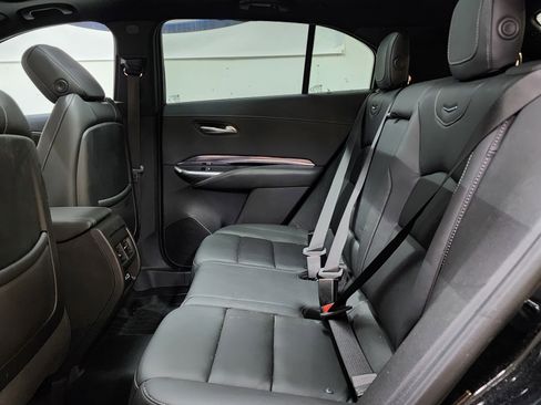 Used 2023 Cadillac XT4 Luxury w/ Cold Weather Package image 17