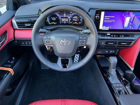 New 2026 Toyota Camry XSE AWD/4WD image 15
