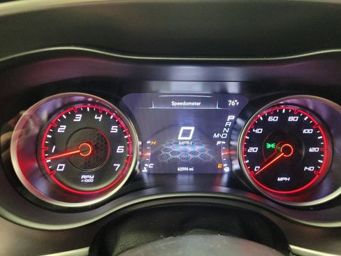 Used 2022 Dodge Charger SXT RWD image 23