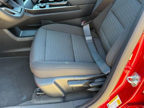 New 2026 Chevrolet Equinox LT image 32