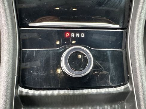 Used 2024 Jeep Grand Cherokee Altitude image 30