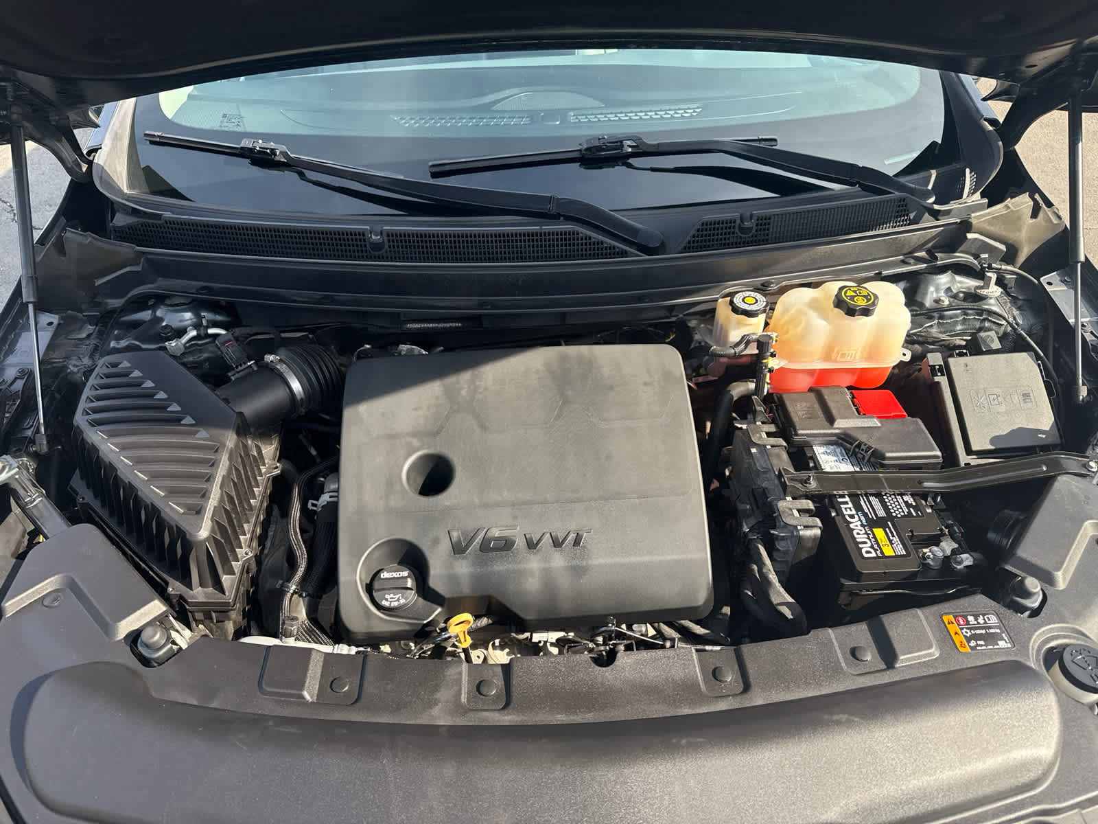 Used 2019 Buick Enclave Essence AWD/4WD image 19