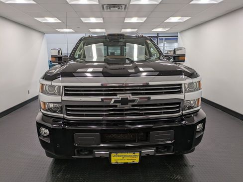 Used 2016 Chevrolet Silverado 2500 High Country w/ Duramax Plus Package image 2