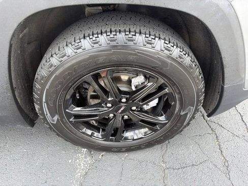 Certified 2024 GMC Terrain AT4 w/ LPO, Floor Liner Package AWD/4WD image 7