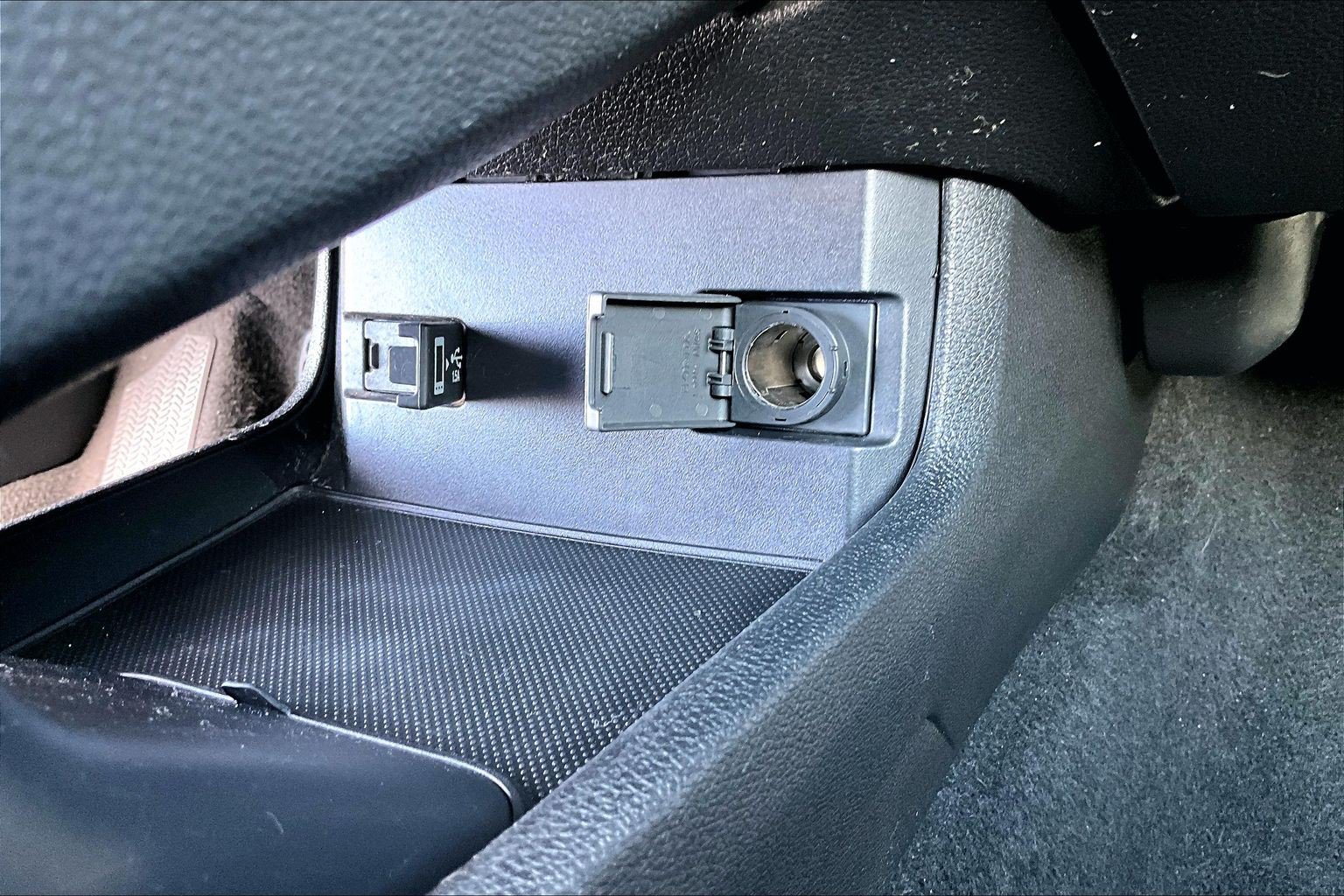 Used 2020 Honda Civic EX-L image 24