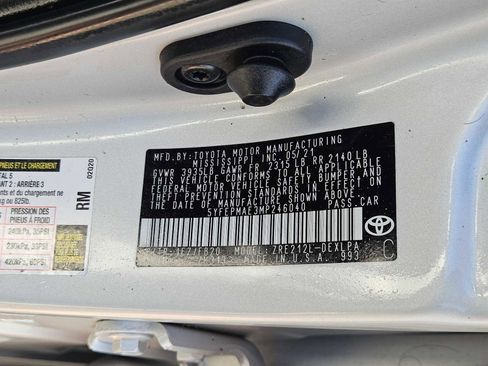 Used 2021 Toyota Corolla LE image 30