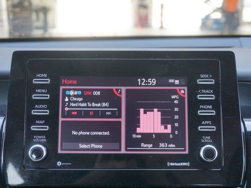 Used 2024 Toyota Camry SE FWD image 10