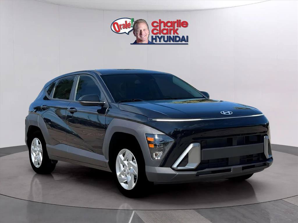 Used 2026 Hyundai Kona SE FWD image 11