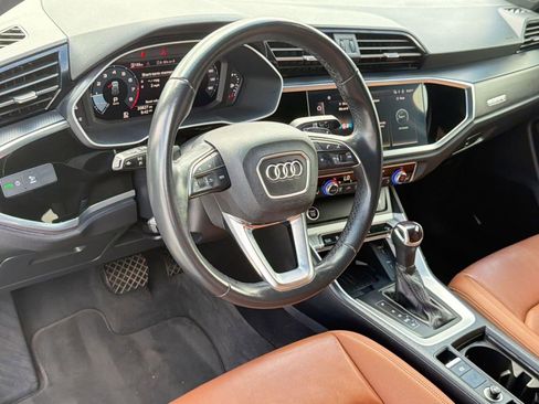 Certified 2024 Audi Q3 2.0T Premium w/ Convenience Package AWD/4WD image 4