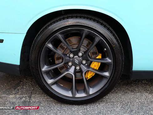Used 2021 Dodge Challenger R/T Scat Pack w/ Plus Package RWD image 11