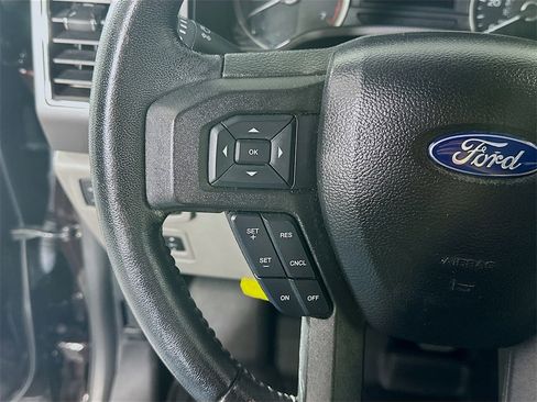 Used 2018 Ford F150 XLT w/ Equipment Group 302A Luxury image 26