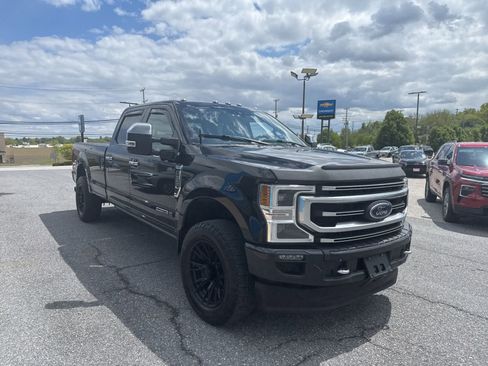 Used 2021 Ford F350 Platinum image 3