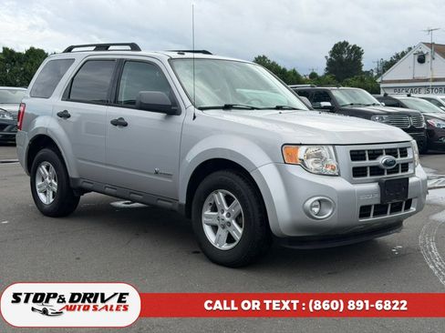 Used 2009 Ford Escape 4WD Hybrid image 3