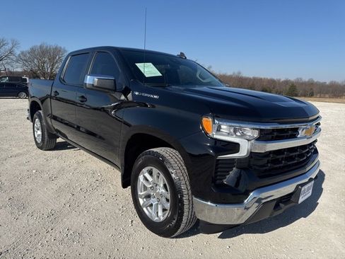 Used 2023 Chevrolet Silverado 1500 LT image 8