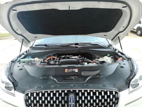 Used 2022 Lincoln Aviator Black Label Grand Touring w/ Class IV Trailer Tow Package AWD/4WD image 62