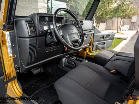 Used 2003 Jeep Wrangler Rubicon AWD/4WD image 17
