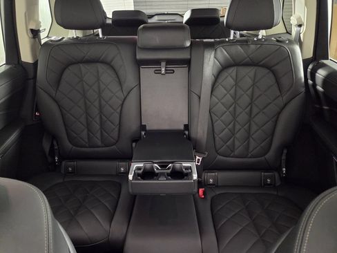 Used 2024 BMW X7 xDrive40i AWD/4WD image 21
