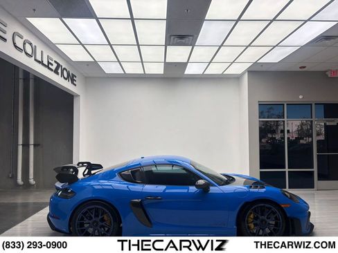 Used 2023 Porsche 718 Cayman GT4 RS RWD image 45
