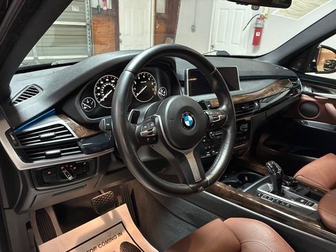 Used 2017 BMW X5 xDrive35i AWD/4WD image 32