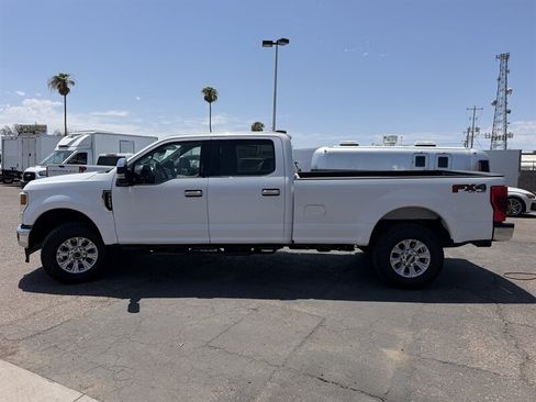 Used 2022 Ford F250 XLT w/ XLT Value Package AWD/4WD image 5