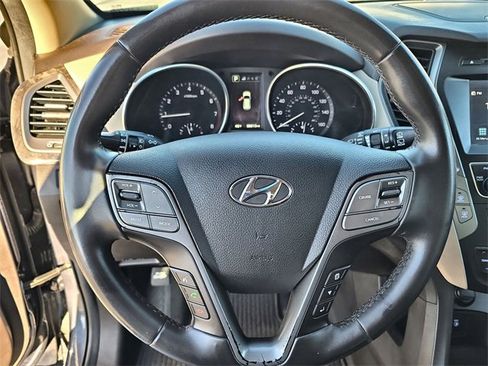 Used 2017 Hyundai Santa Fe Sport image 21