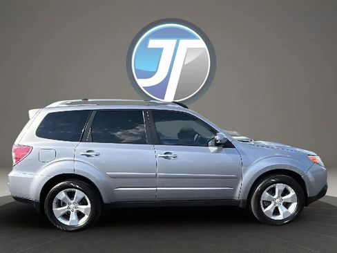 Used 2011 Subaru Forester 2.5XT Touring w/ Popular Equipment Group 1A AWD/4WD image 4