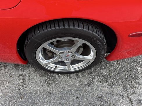 Used 2003 Chevrolet Corvette Convertible w/ Preferred Equipment Group1 image 14