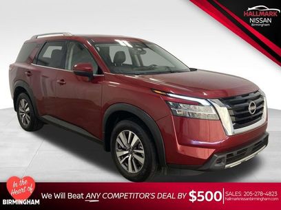 Used 2023 Nissan Pathfinder SL